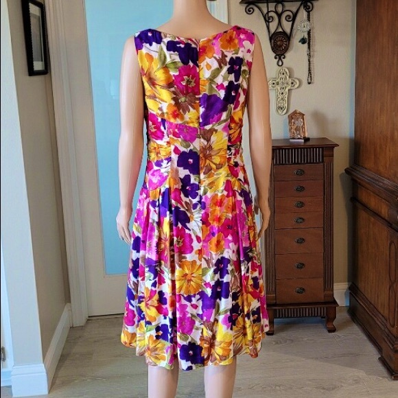 Floral Printed Dress - Picture 2 of 2